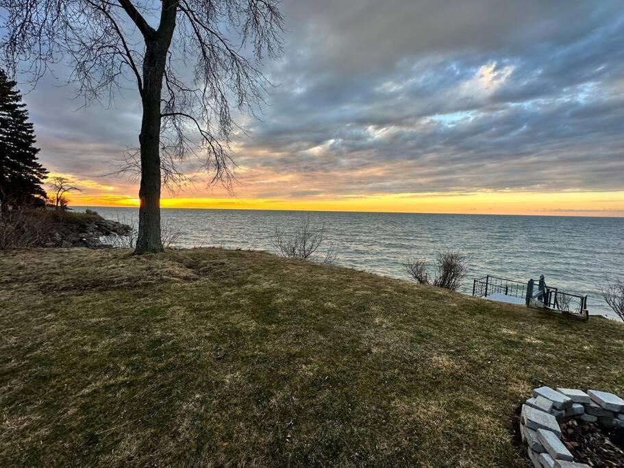Lakefront Home W/Brilliant Views Wilson Exterior photo